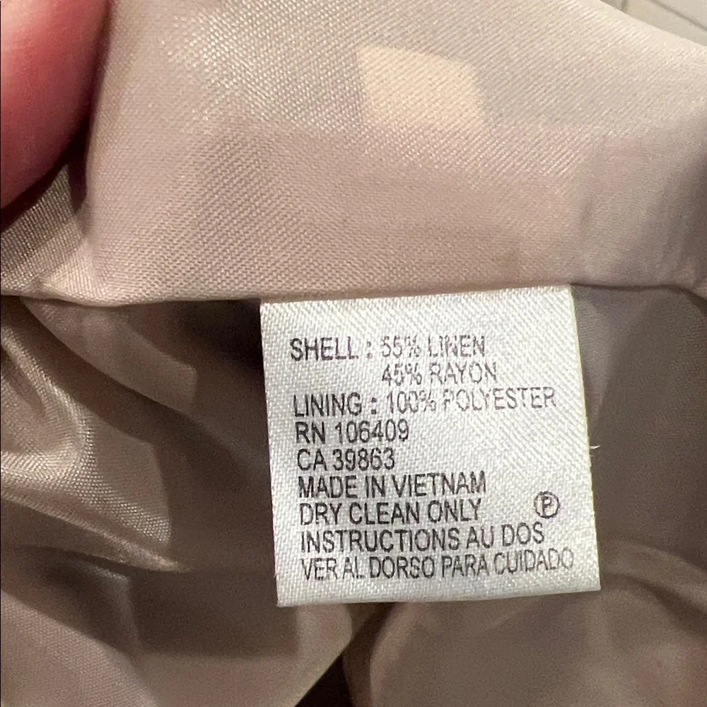 Tahari Beige  55% linen Blazer Jacket, 8 - Picture 5 of 7